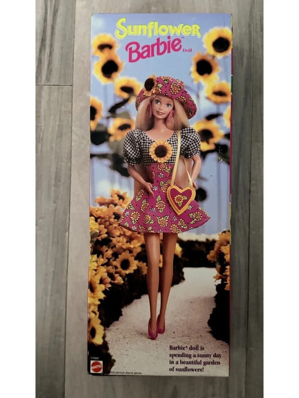 1994 Mattel Sunflower Special Edition Blonde Barbie Doll 13488 New Vintage
